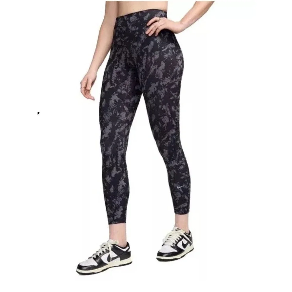 Nike One Women High Rise 7/8 Leggings Black Grey Abstract Print‎ Size XS NWT